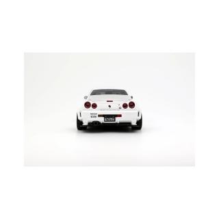NISSAN SKYLINE GT-R (BNR34) BY KRC PEARL WHITE QX1 2019 OttO mobile 1:18 Resinemodell (Türen, Motorhaube... nicht zu öffnen!)